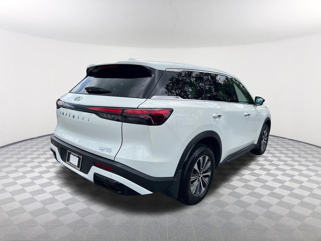Used 2023 INFINITI QX60 Pure FWD image 5