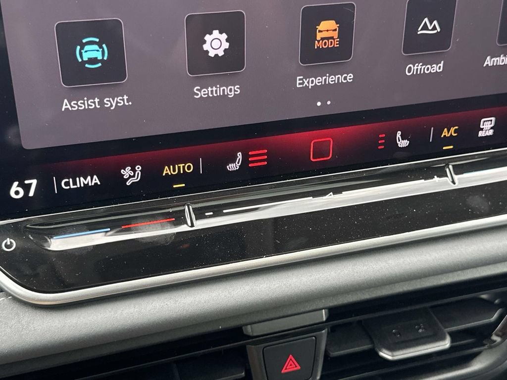 New 2026 Volkswagen Tiguan SE AWD/4WD image 22