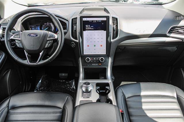 Used 2023 Ford Edge SEL image 12