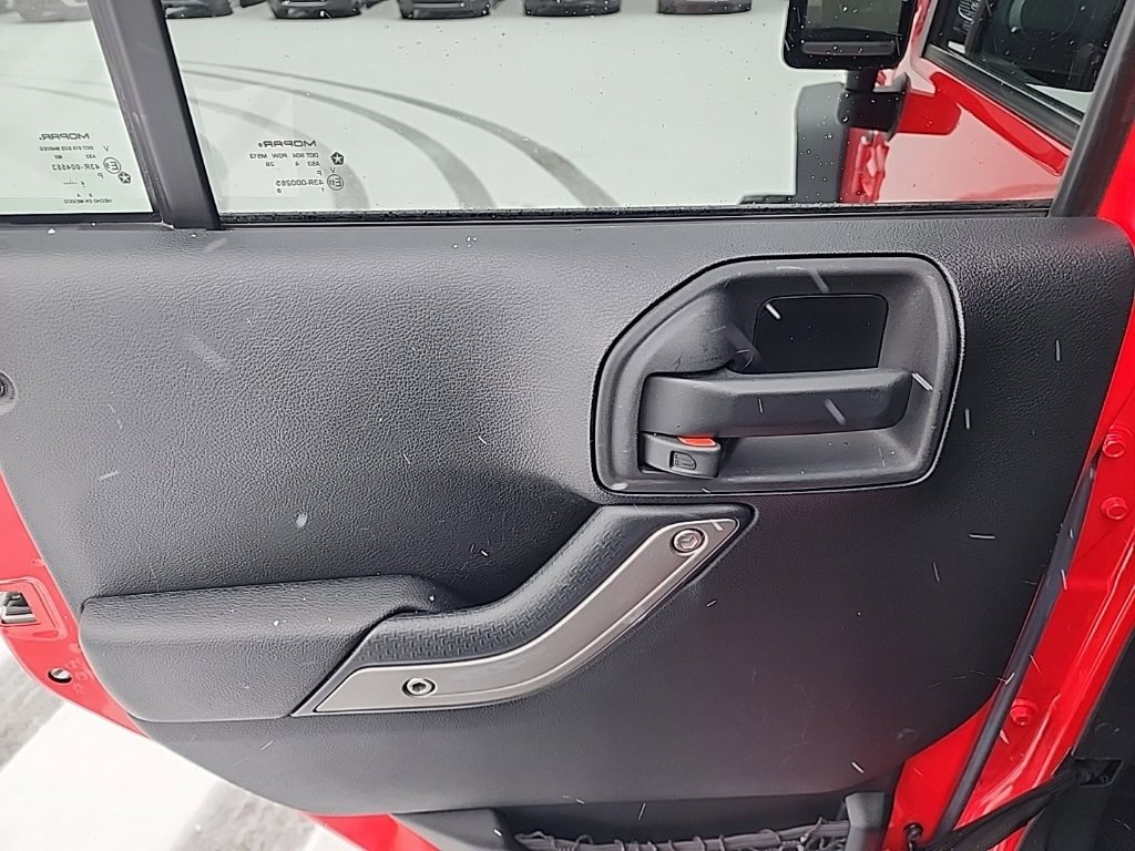 Used 2015 Jeep Wrangler Unlimited Sport w/ Quick Order Package 24S image 31