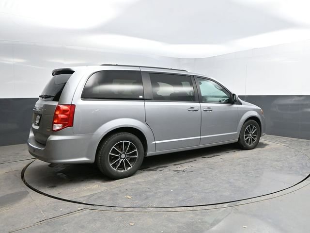 Used 2018 Dodge Grand Caravan GT image 10
