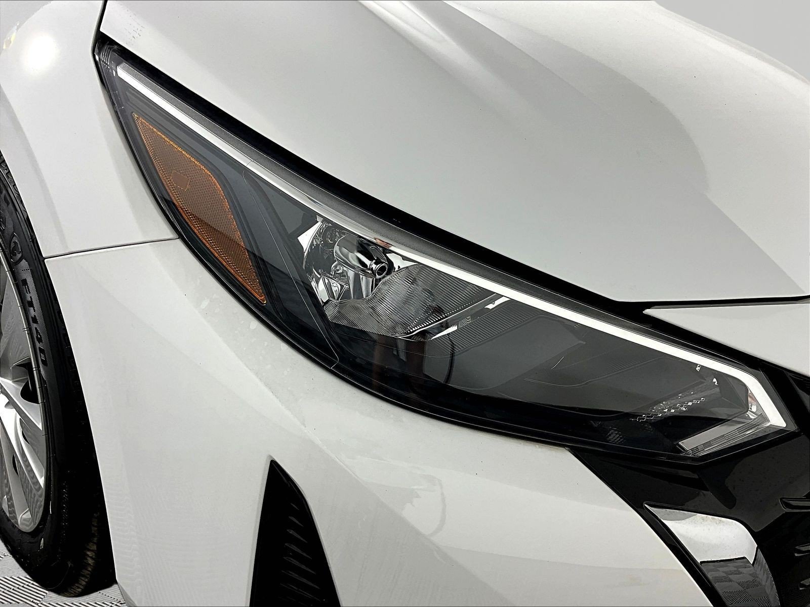 Certified 2025 Nissan Sentra S FWD image 27