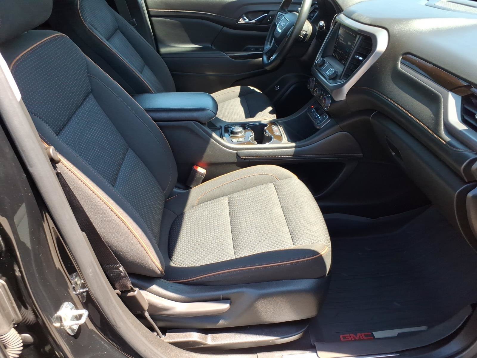 Certified 2023 GMC Acadia AT4 w/ LPO, Floor Liner Package AWD/4WD image 7
