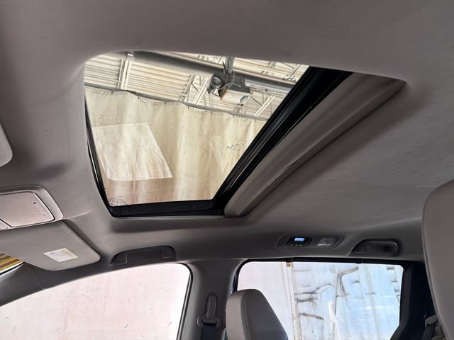 Used 2018 Honda Odyssey EX-L image 23