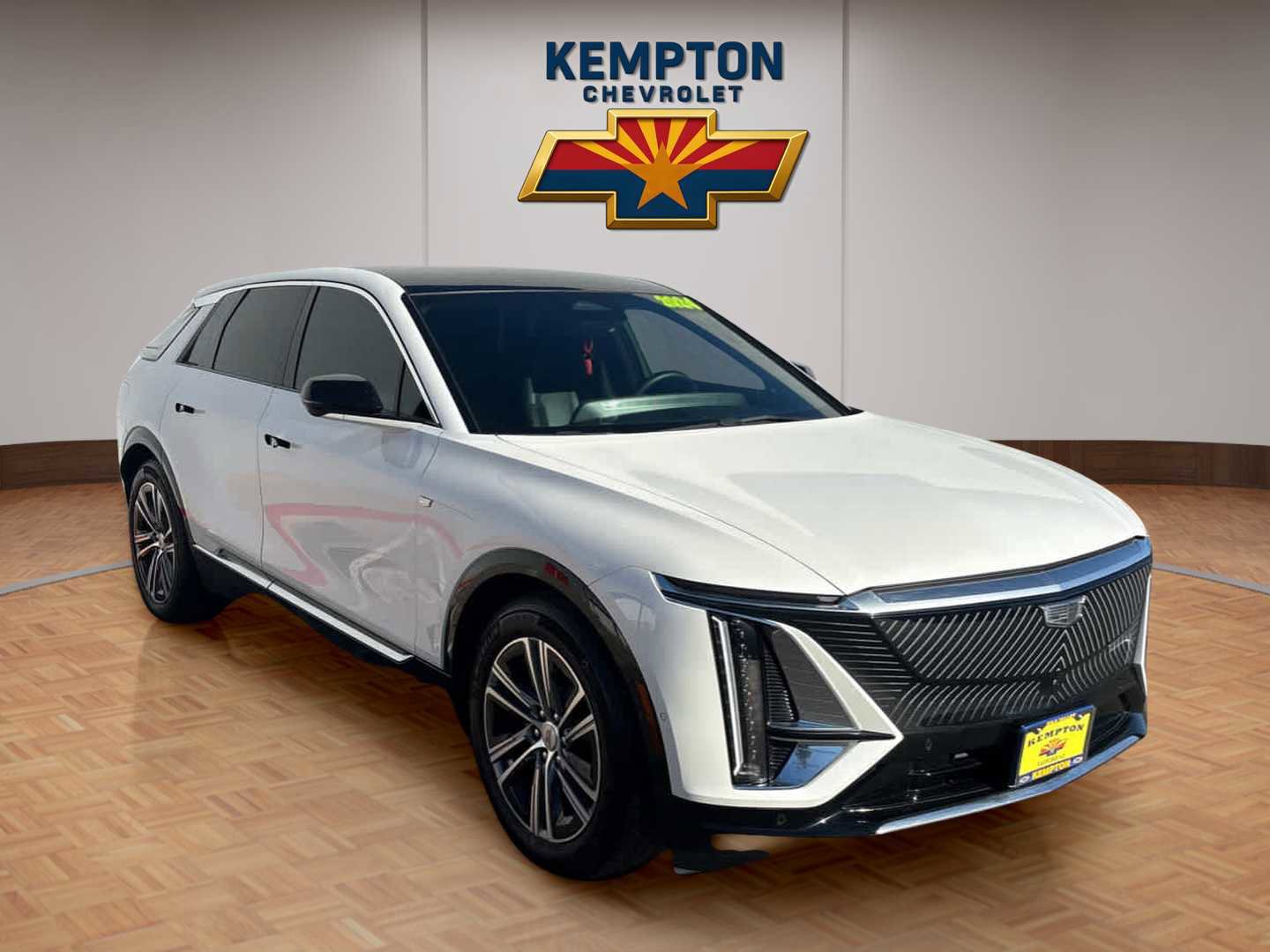 Used 2024 Cadillac Lyriq Luxury image 8