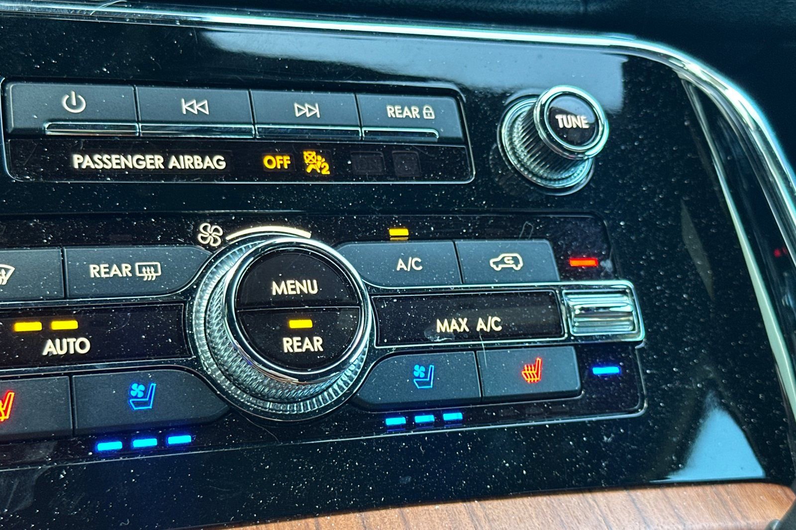 Used 2019 Lincoln Navigator L Reserve image 28