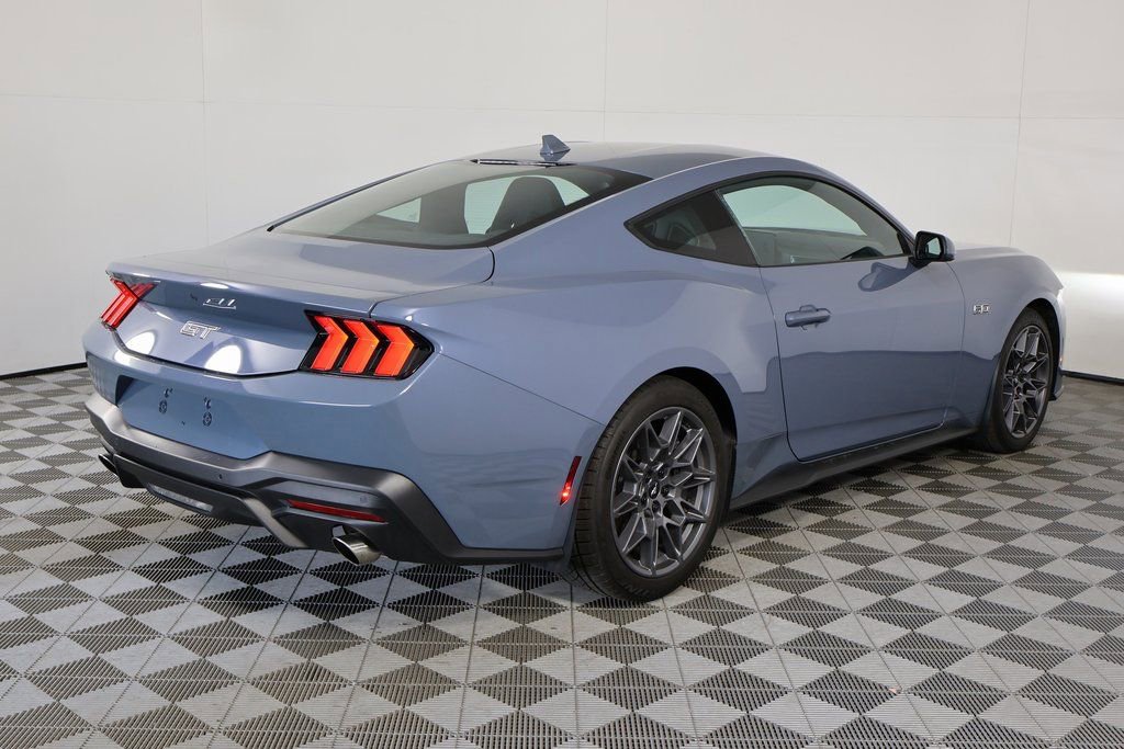 Used 2024 Ford Mustang GT Premium w/ GT Performance Package image 4