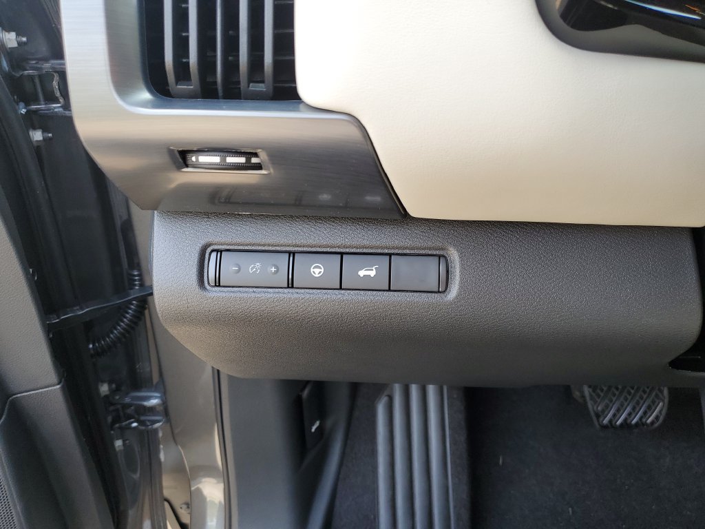 New 2026 Nissan Pathfinder SL FWD image 23