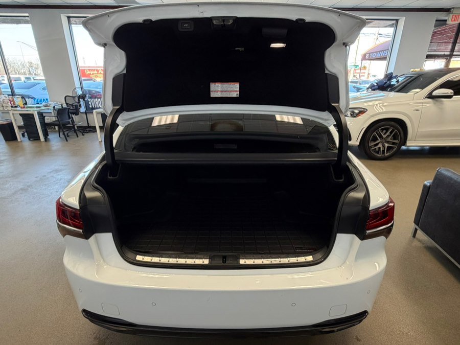 Used 2018 Lexus LS 500 F Sport w/ Accessory Package (Z1) image 30