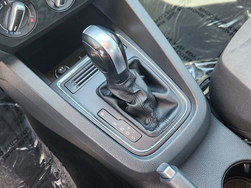 Used 2018 Volkswagen Jetta S image 12