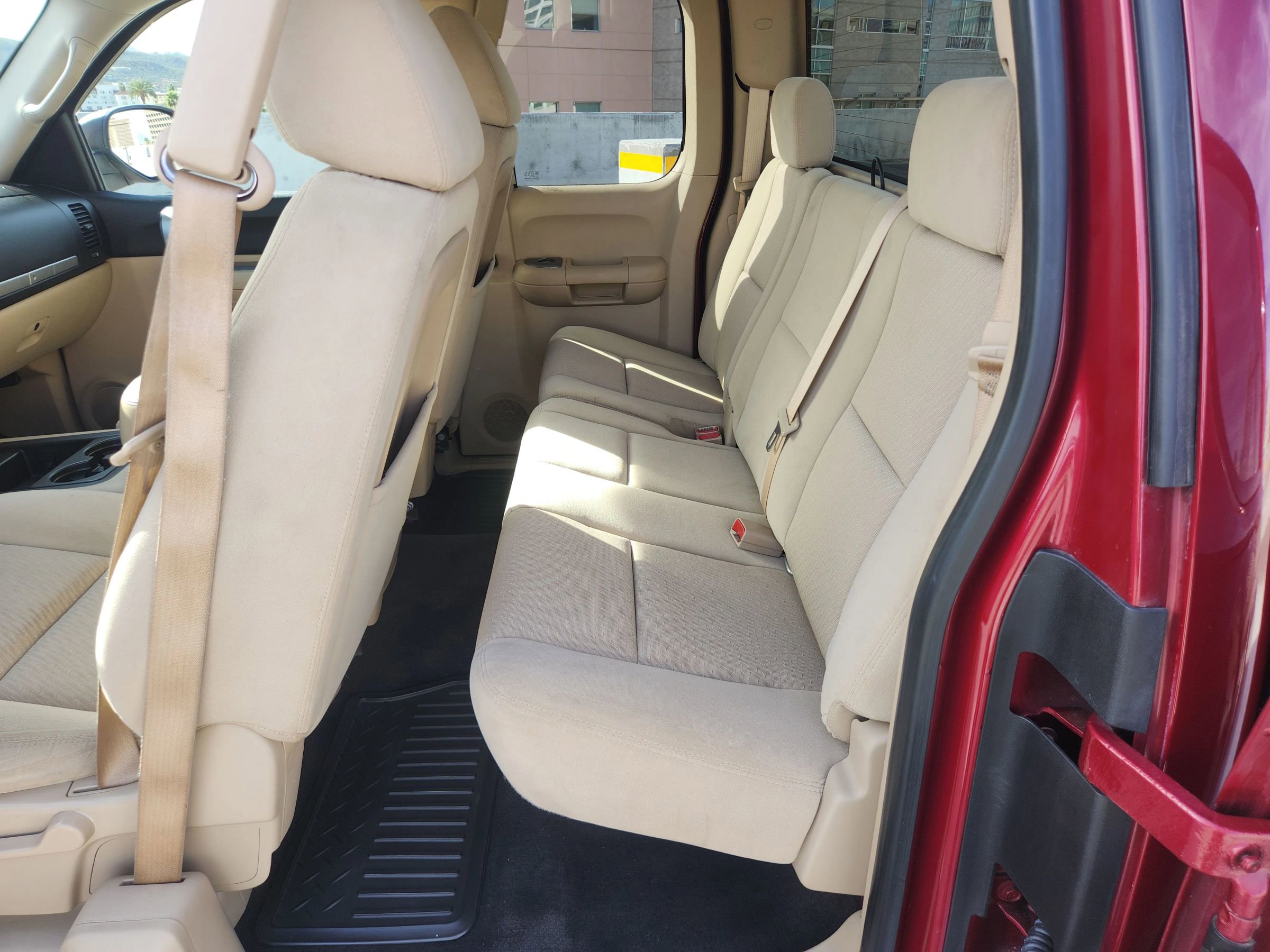 Used 2007 Chevrolet Silverado 2500 LT w/ Suspension Package, Off-Road AWD/4WD image 38
