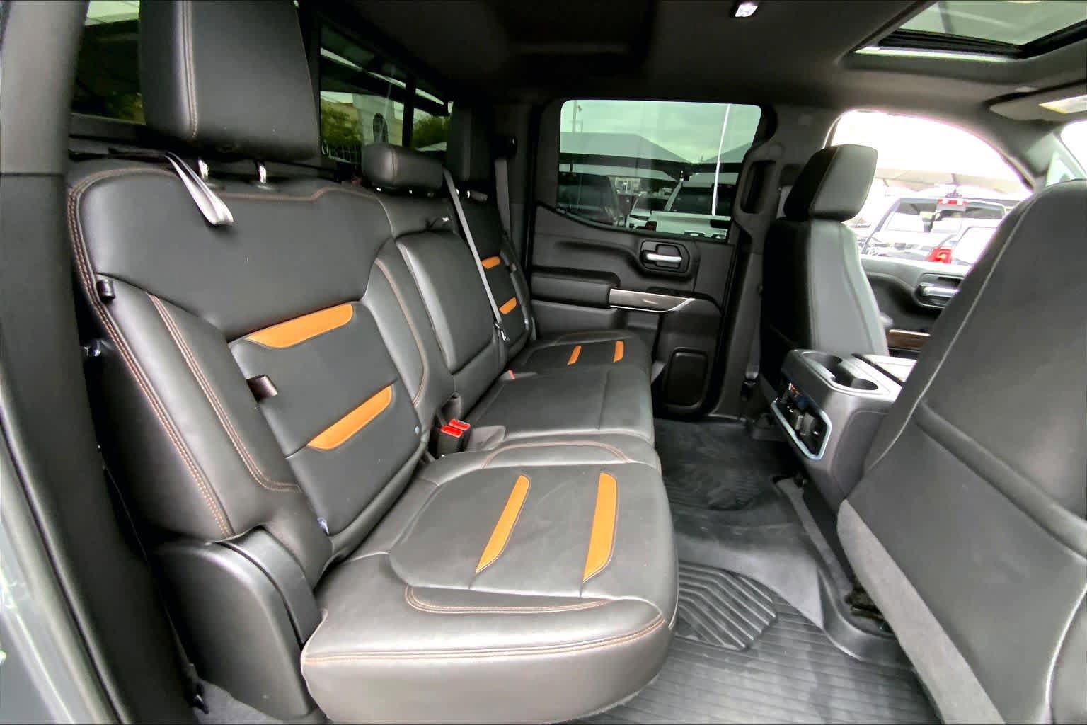 Used 2020 GMC Sierra 1500 AT4 w/ AT4 Premium Package AWD/4WD image 18
