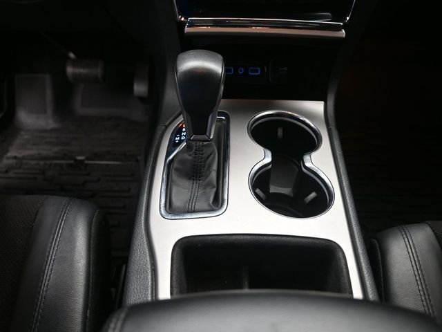 Used 2019 Jeep Grand Cherokee Altitude image 13