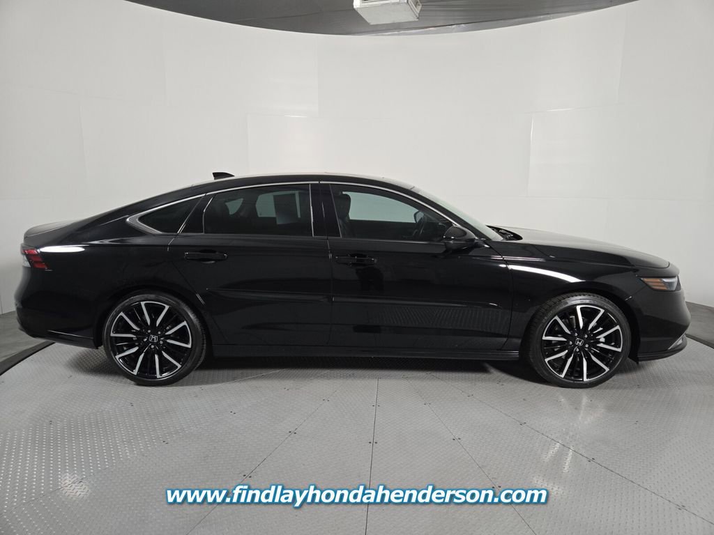 Certified 2025 Honda Accord Touring image 7