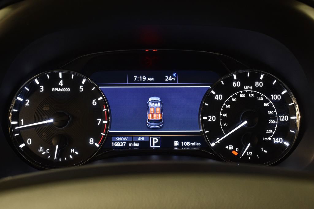 Used 2024 INFINITI QX80 Sensory image 20