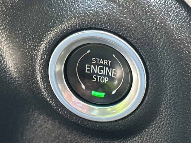 Used 2023 Chevrolet Silverado 1500 Custom AWD/4WD image 33