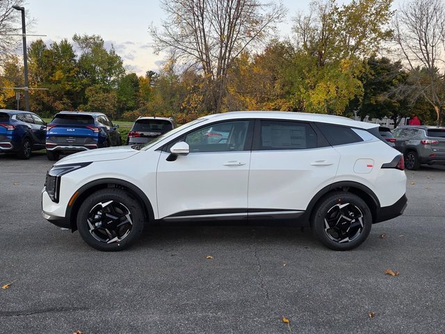 New 2026 Kia Sportage EX image 4