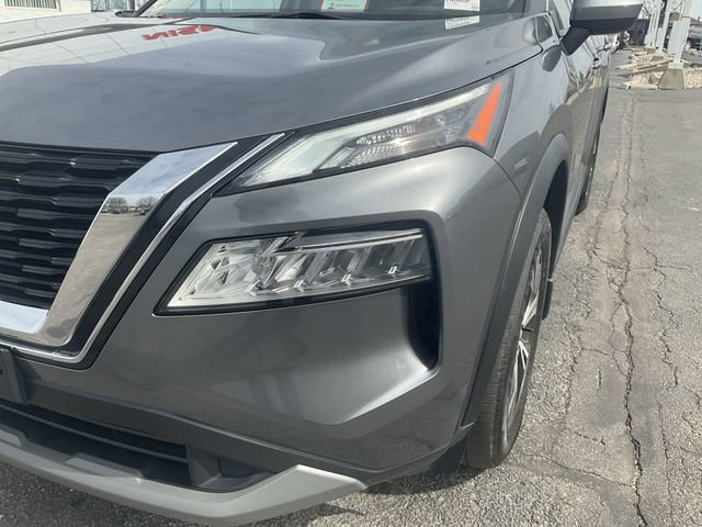 Certified 2023 Nissan Rogue SV w/ SV Premium B Package image 39