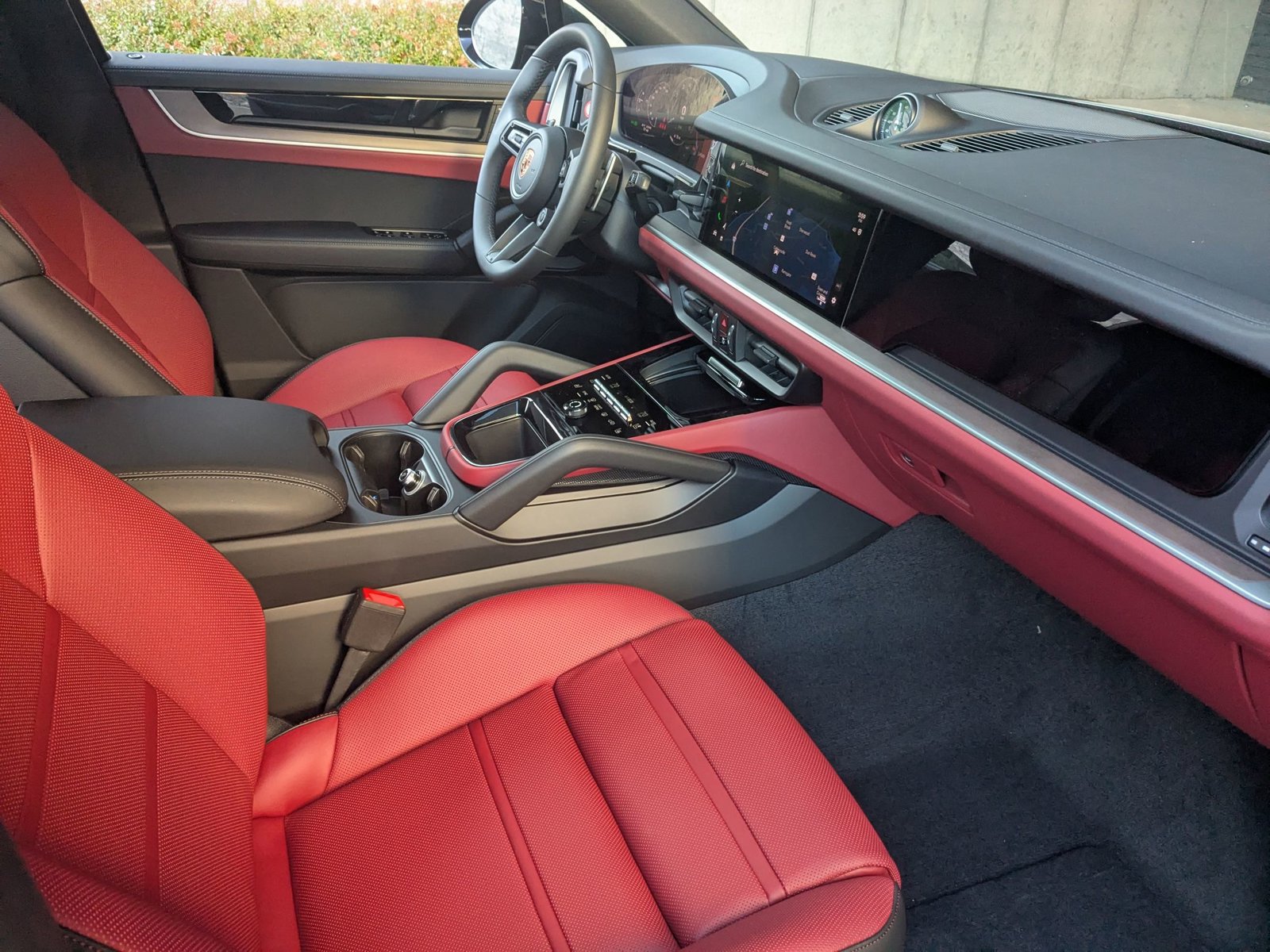 Used 2026 Porsche Cayenne S AWD/4WD image 26