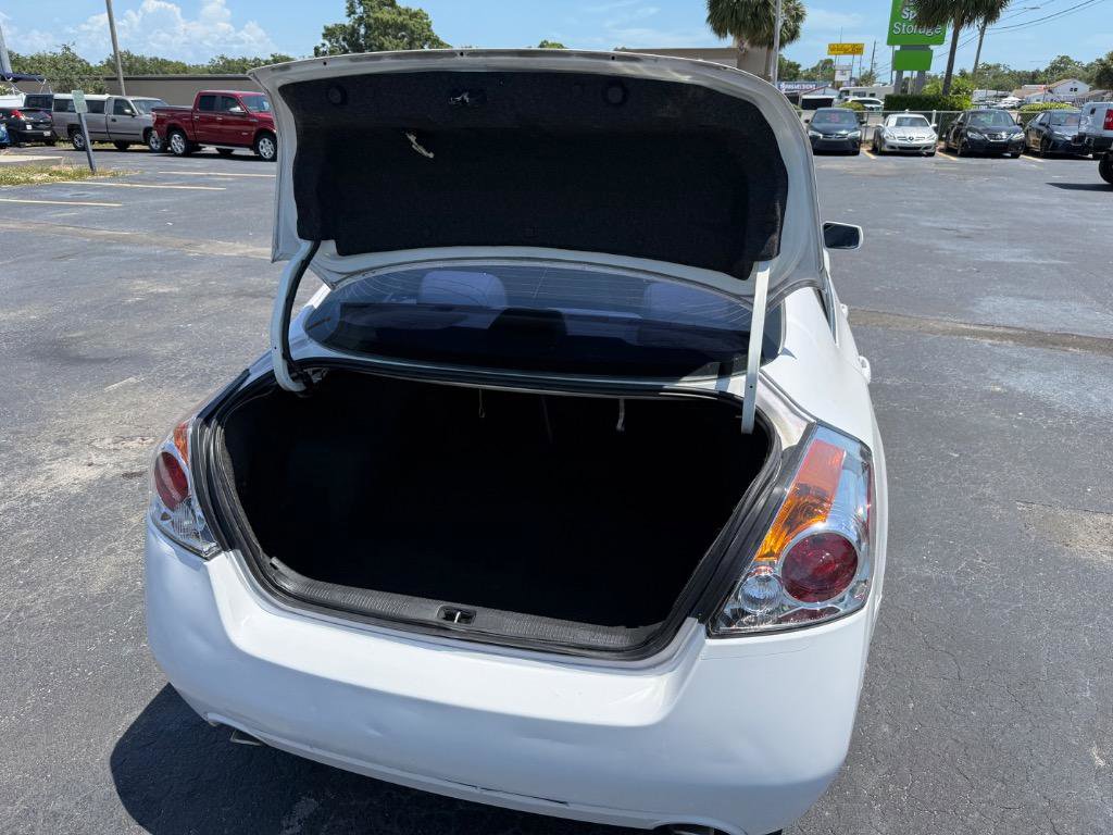 Used 2010 Nissan Altima 2.5 S image 20