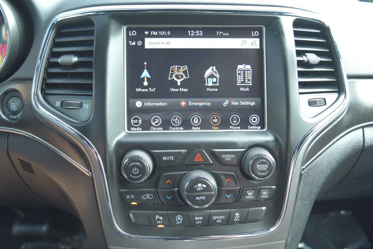 Used 2018 Jeep Grand Cherokee Limited AWD/4WD image 29