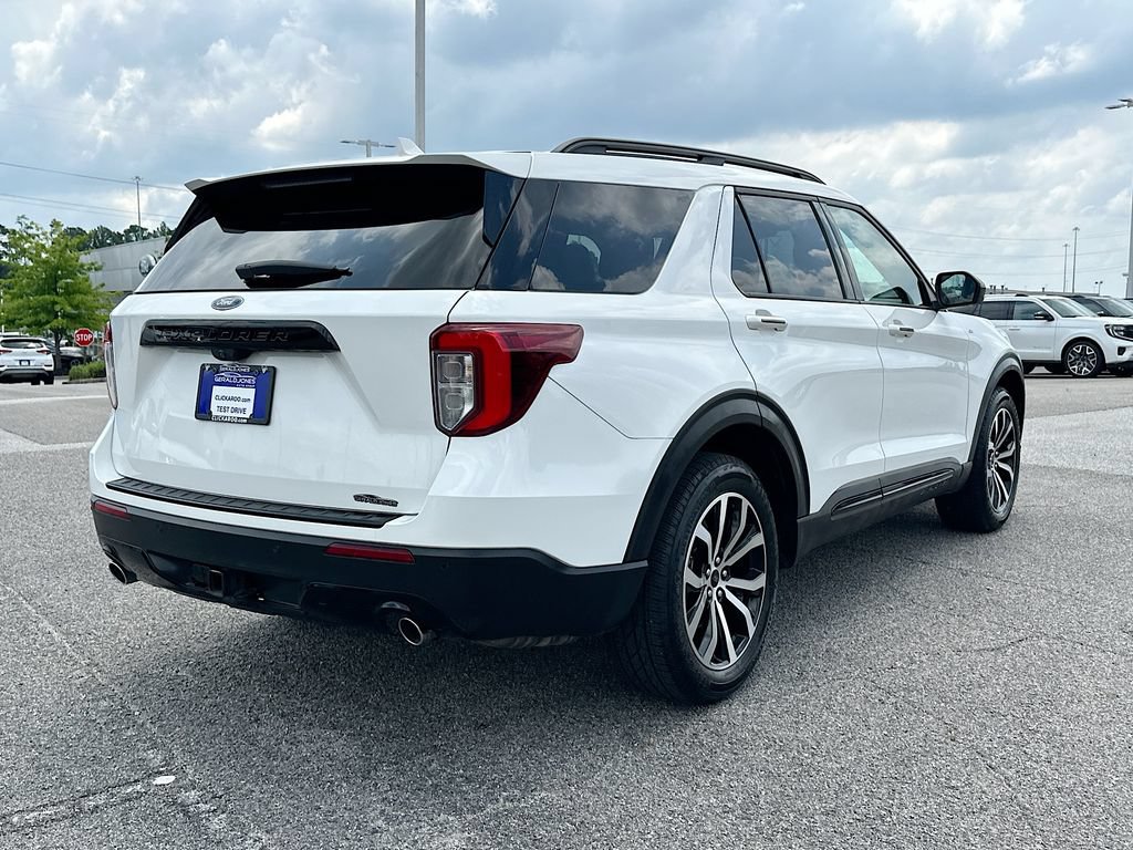 Certified 2023 Ford Explorer ST-Line w/ Class IV Trailer Tow Package RWD image 7