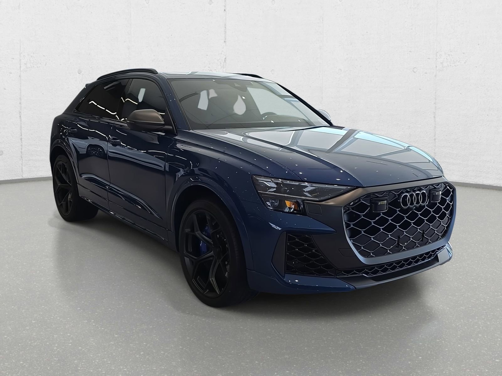 New 2026 Audi RS Q8 performance image 3