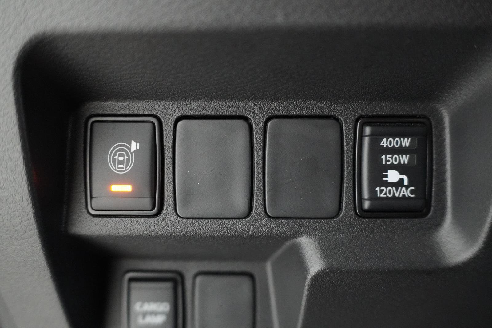 Used 2024 Nissan Frontier SV w/ SV Convenience Package image 19