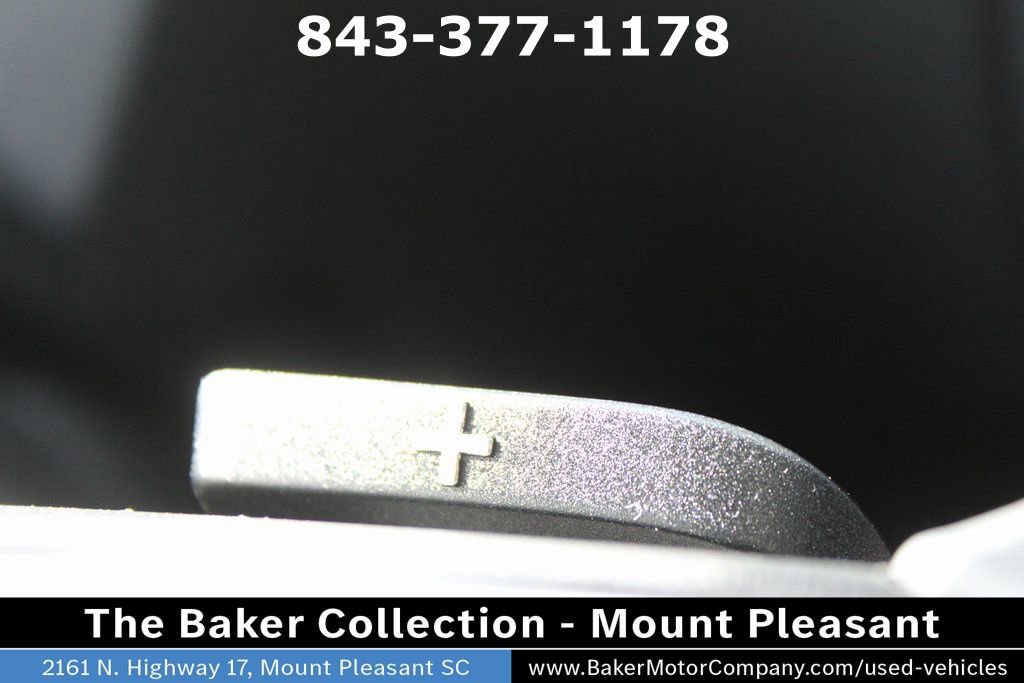 Used 2025 Mercedes-Benz GLC 350e GLC 350e image 35