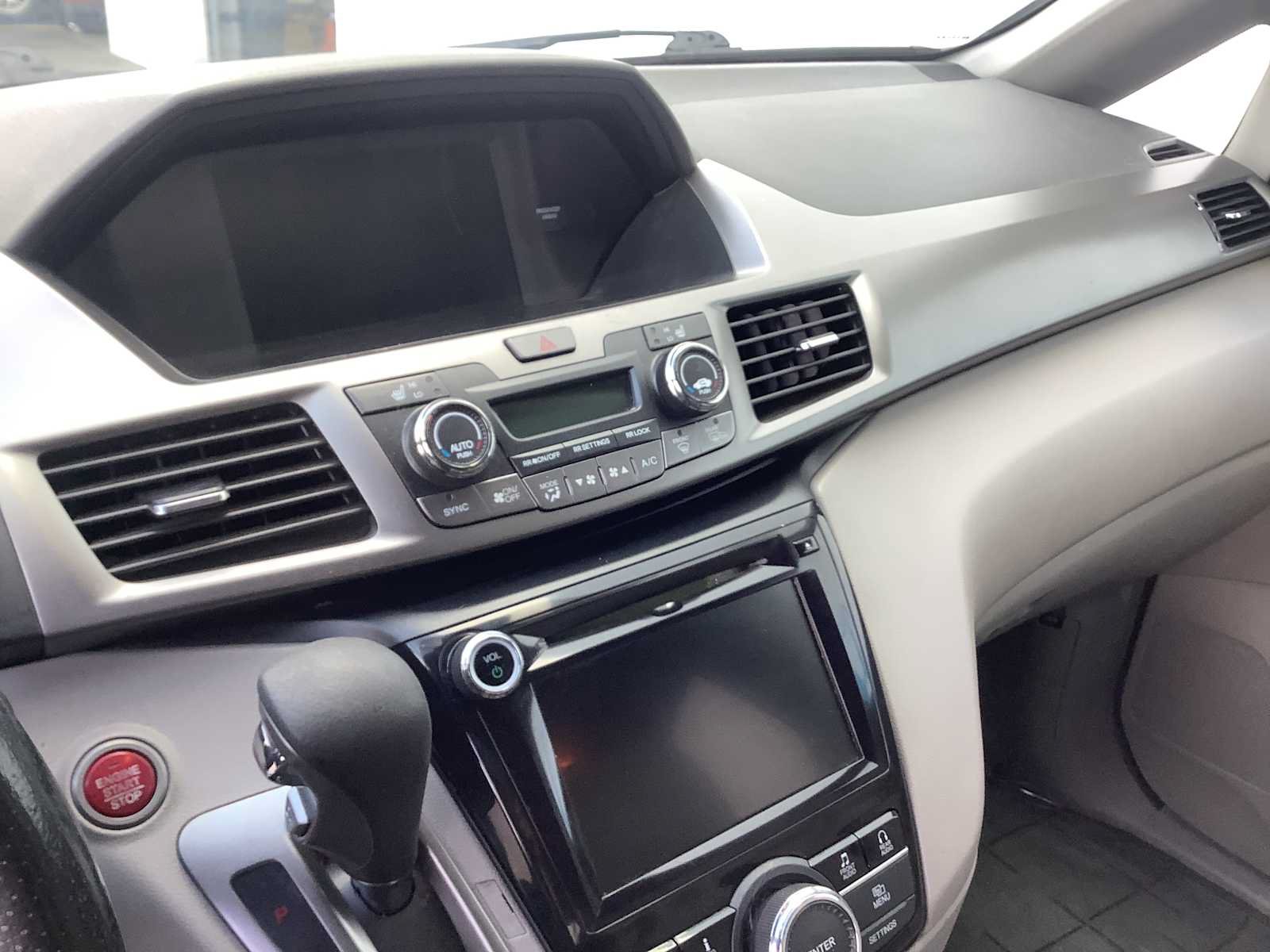 Used 2016 Honda Odyssey EX-L image 17