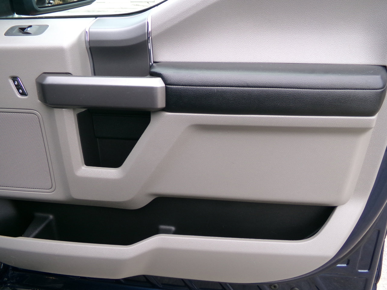 Used 2020 Ford F150 XLT w/ Equipment Group 302A Luxury image 21