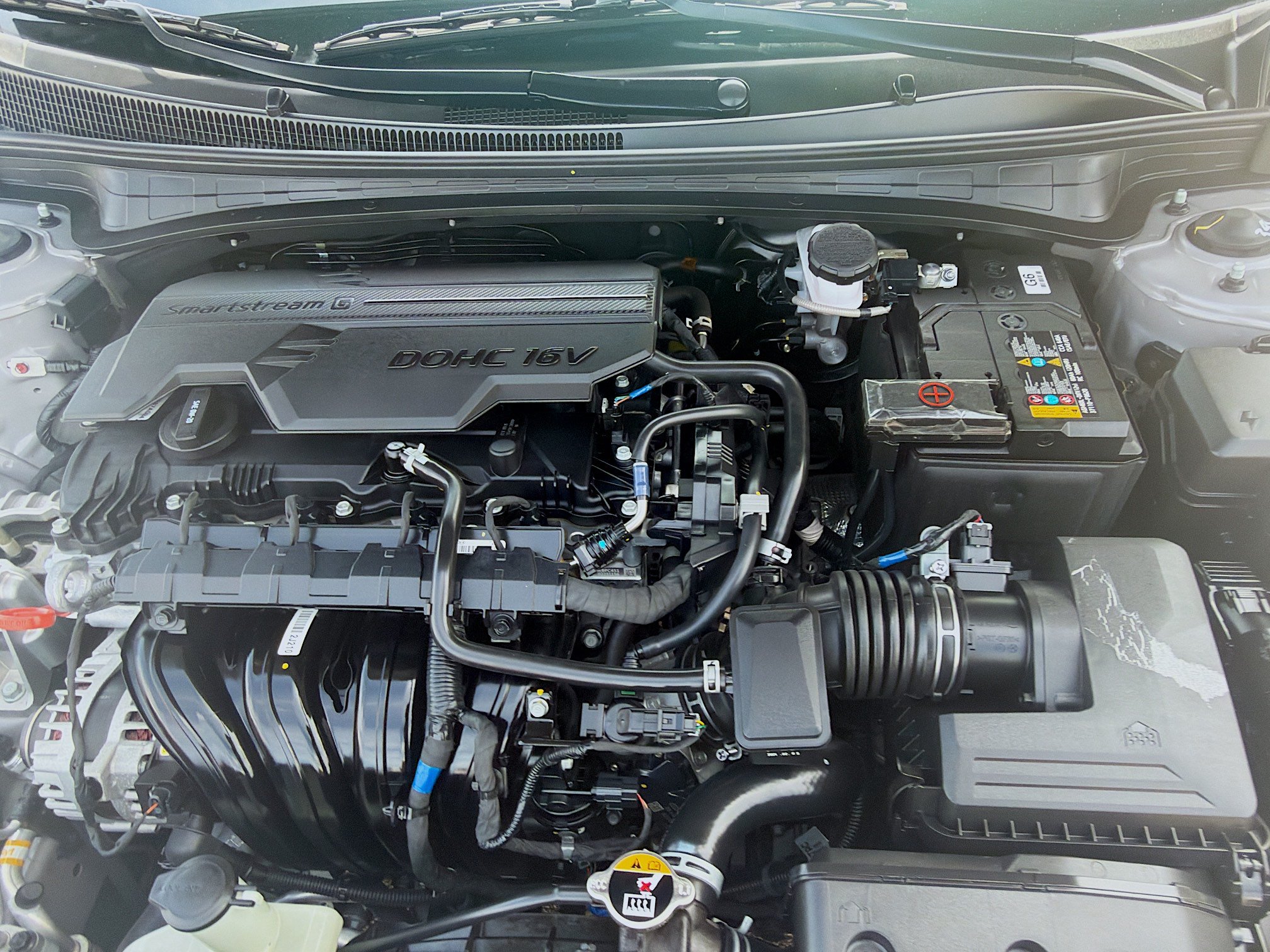Used 2024 Hyundai Elantra SEL FWD image 32