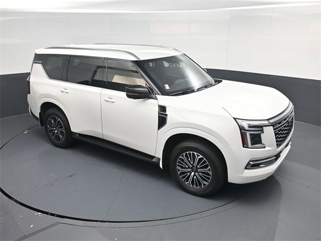 Used 2025 Nissan Armada SL w/ Captain's Chari Seat Package image 44