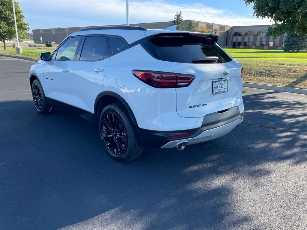 Used 2023 Chevrolet Blazer LT w/ LPO, Black Sport Package AWD/4WD image 3