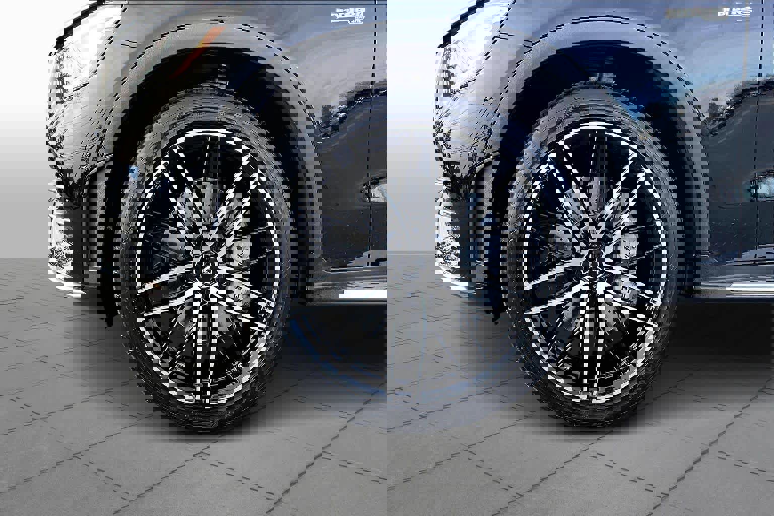 Used 2023 Mercedes-Benz GLC 43 AMG 4MATIC Coupe image 10