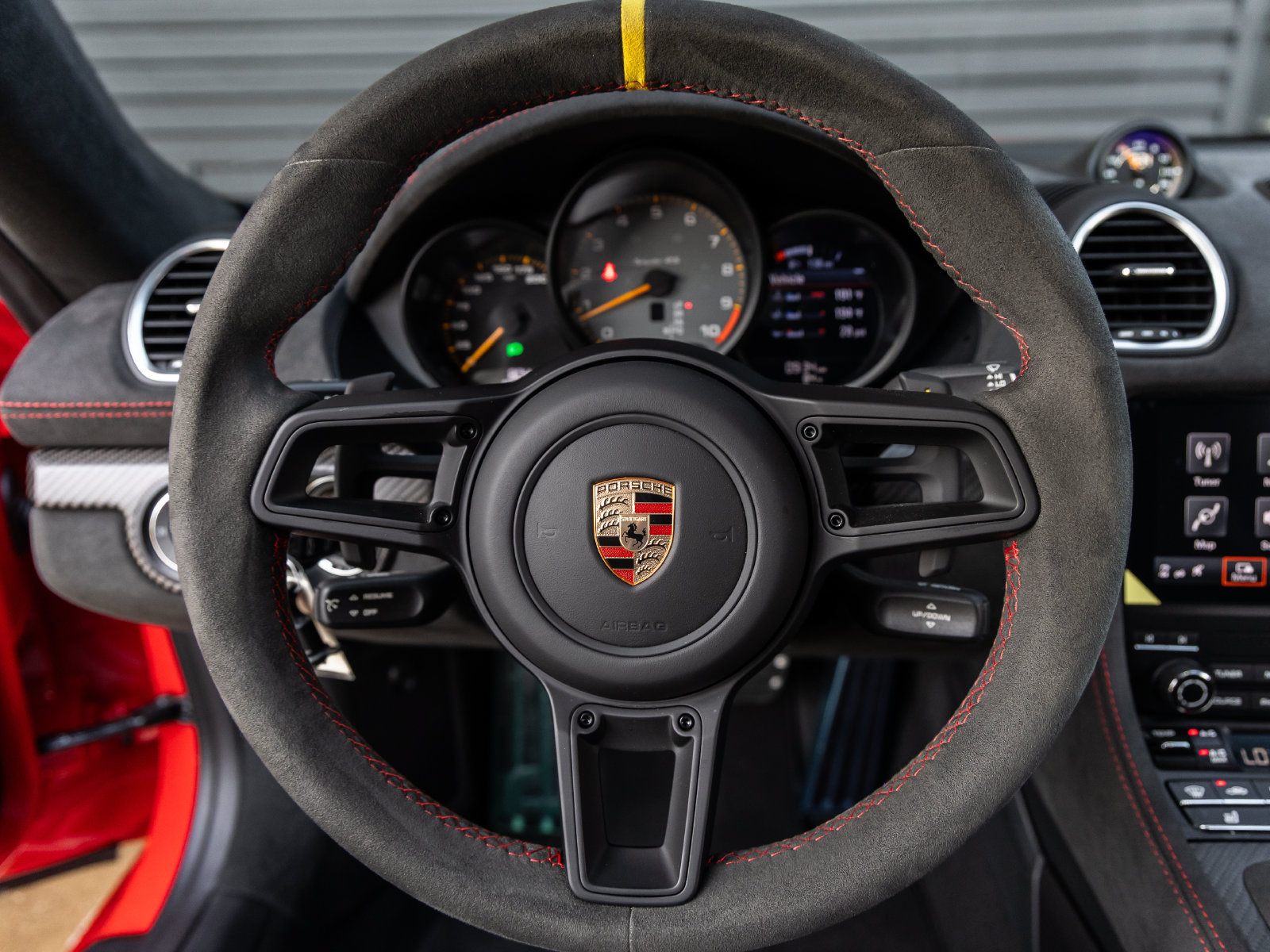 Certified 2025 Porsche 718 Boxster Spyder RS RWD image 41