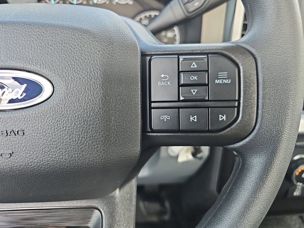 New 2026 Ford F550 4x4 Regular Cab Super Duty image 17