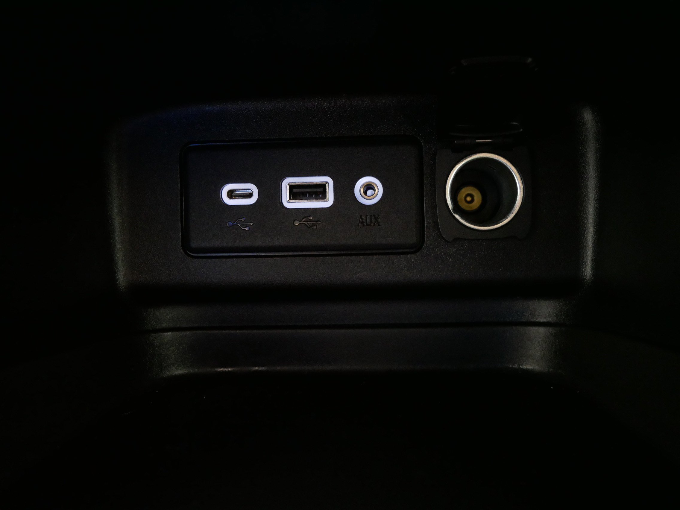 Used 2020 Chevrolet Equinox LT image 30