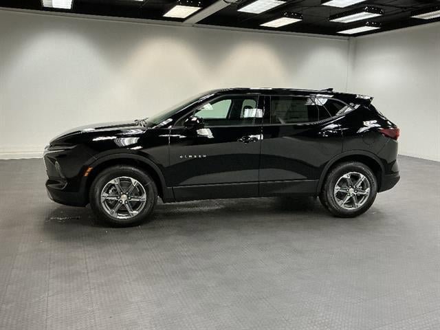 New 2026 Chevrolet Blazer LT w/ LPO, Floor Liner Package AWD/4WD image 2