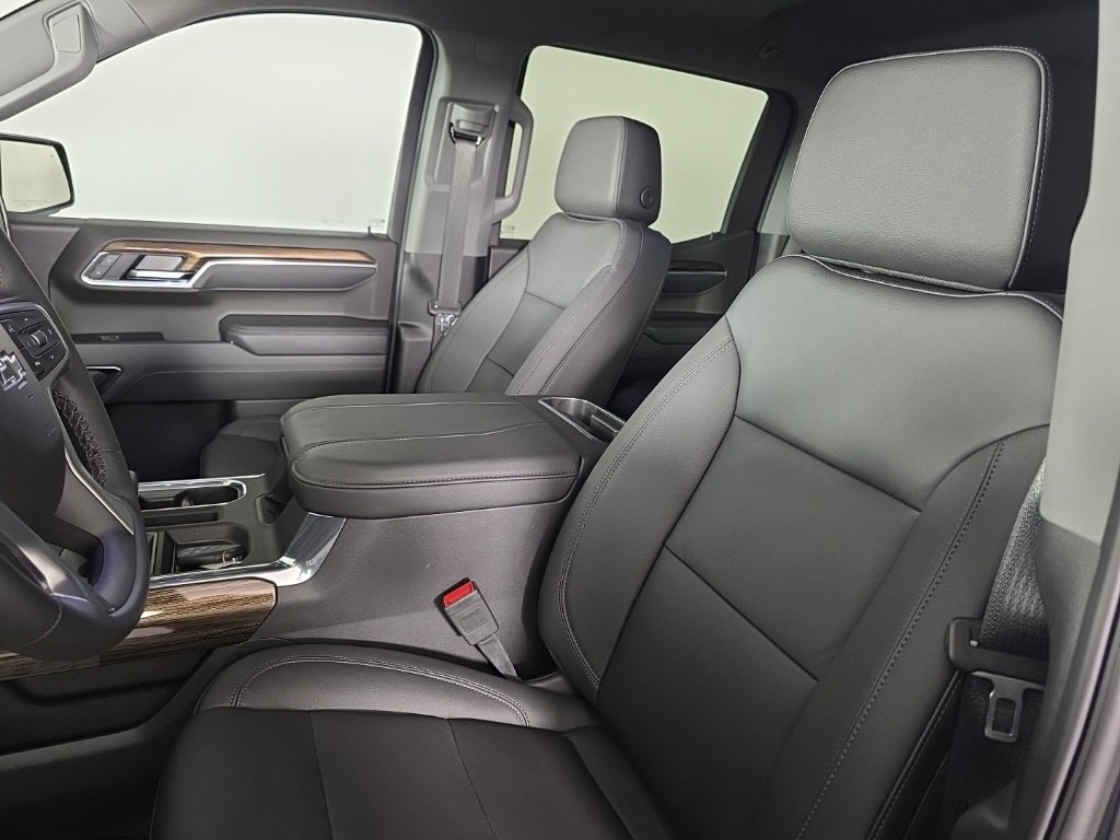 New 2025 Chevrolet Silverado 1500 RST w/ RST All Star Premium Package image 17