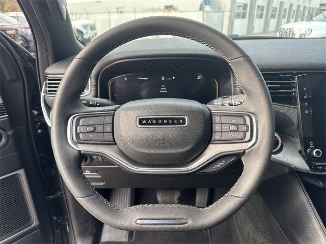 Used 2023 Jeep Wagoneer Series II image 14
