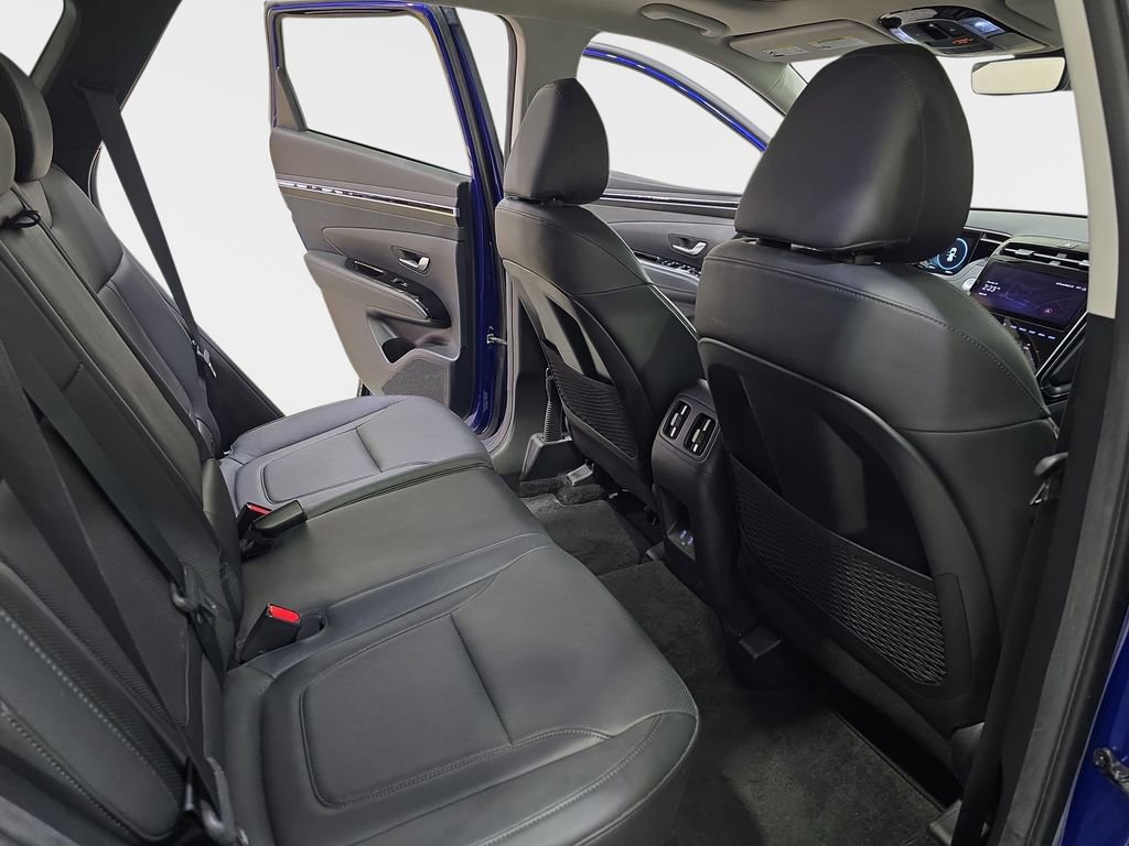 Used 2022 Hyundai Tucson Limited w/ Cargo Package image 13