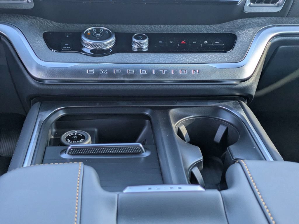 New 2027 Ford Expedition Tremor w/ Driver's Package AWD/4WD image 22