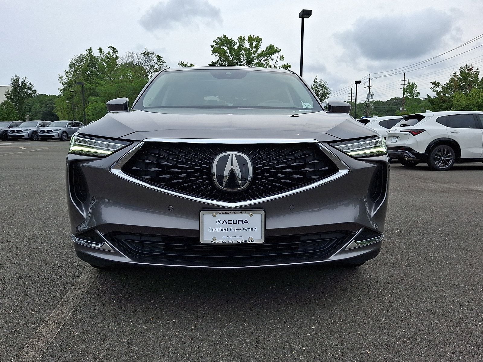 Certified 2024 Acura MDX SH-AWD w/ Technology Package image 2