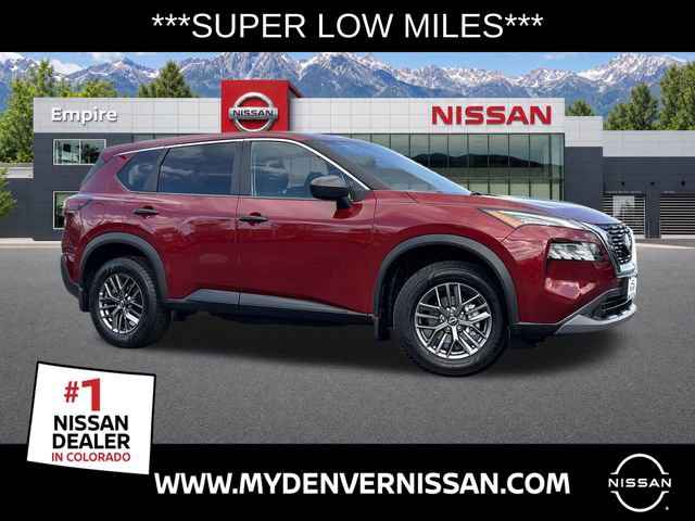 Used 2023 Nissan Rogue S AWD/4WD image 1