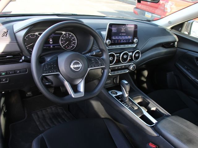 Certified 2025 Nissan Sentra SV FWD image 2