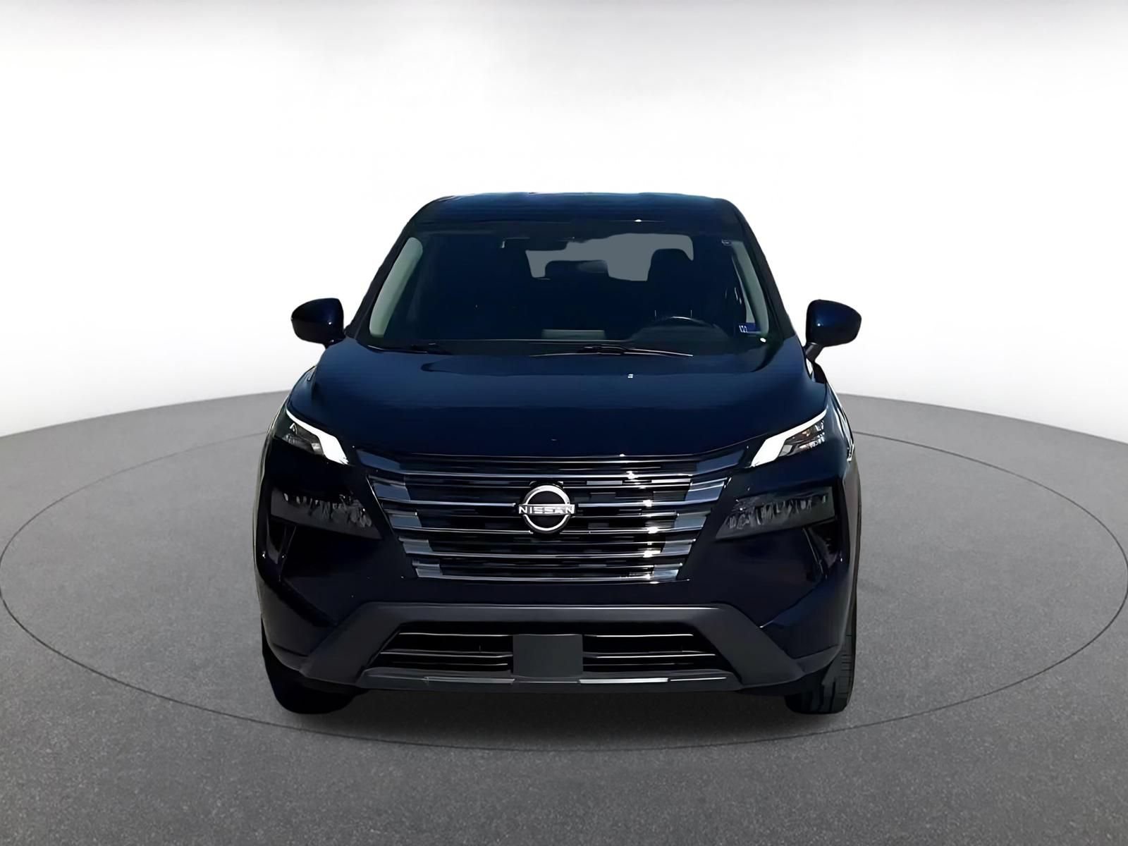Used 2025 Nissan Rogue SV AWD/4WD image 4