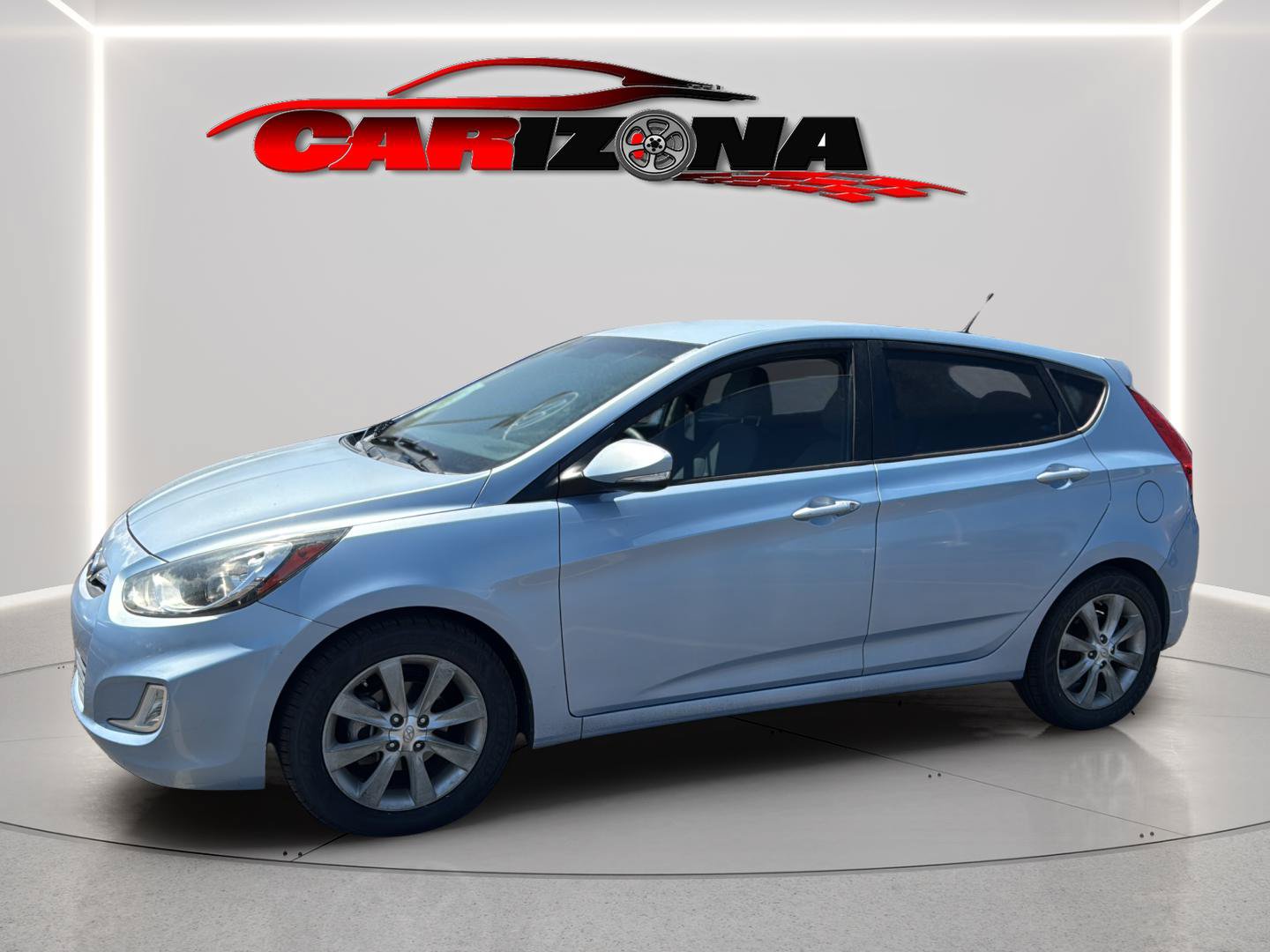 Used 2013 Hyundai Accent SE FWD image 12