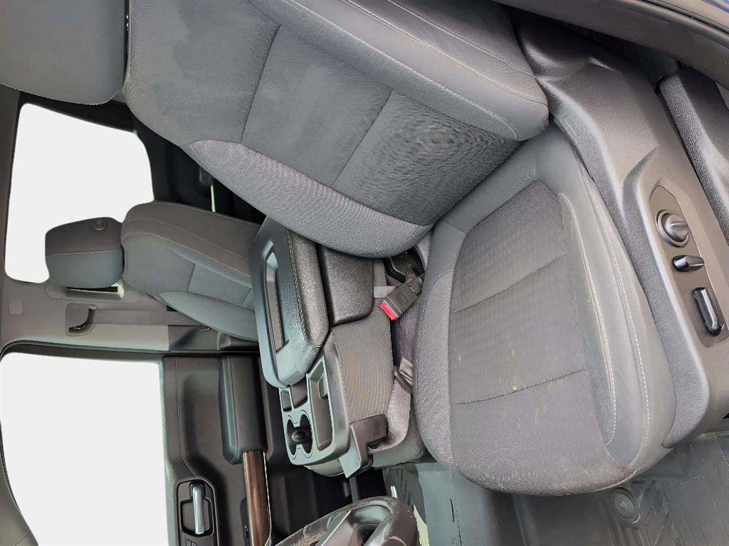 Used 2020 Chevrolet Silverado 1500 LT w/ All-Star Edition image 9