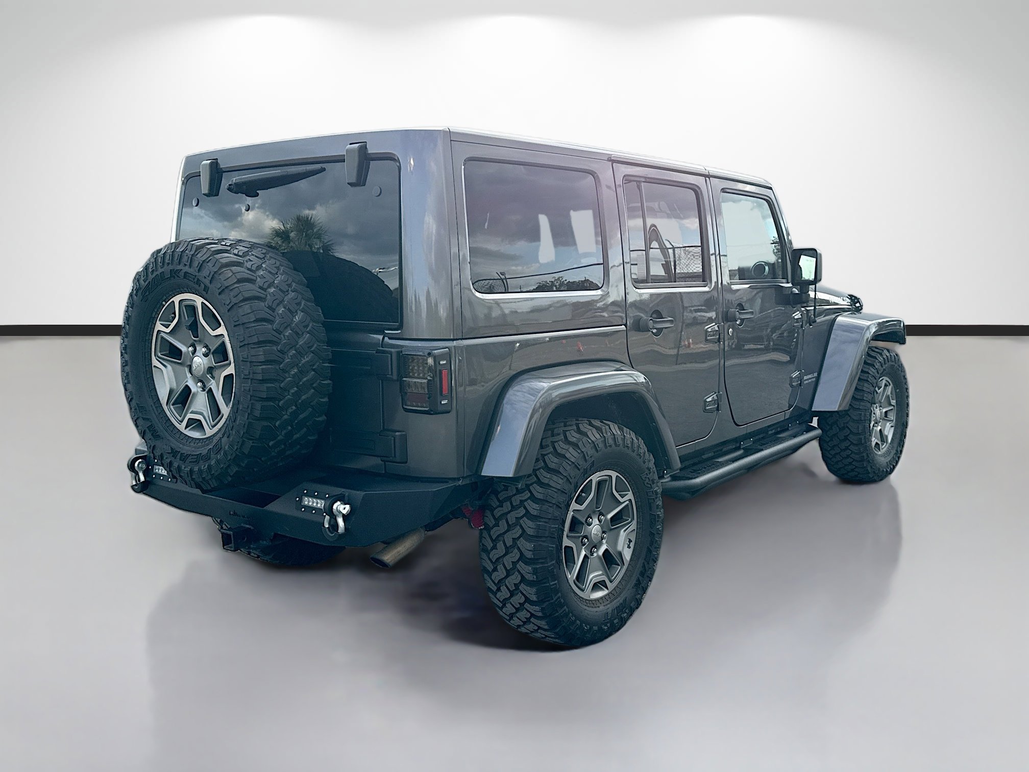 Used 2017 Jeep Wrangler Unlimited Rubicon w/ Dual Top Group AWD/4WD image 5